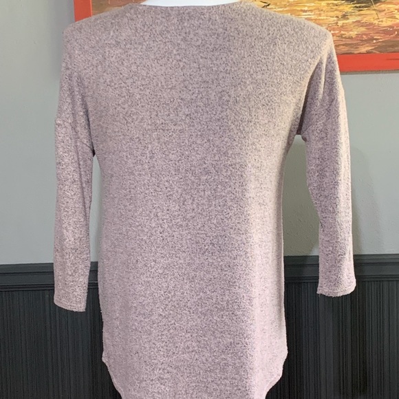 Green Envelope Top SZ - L - Picture 3 of 5